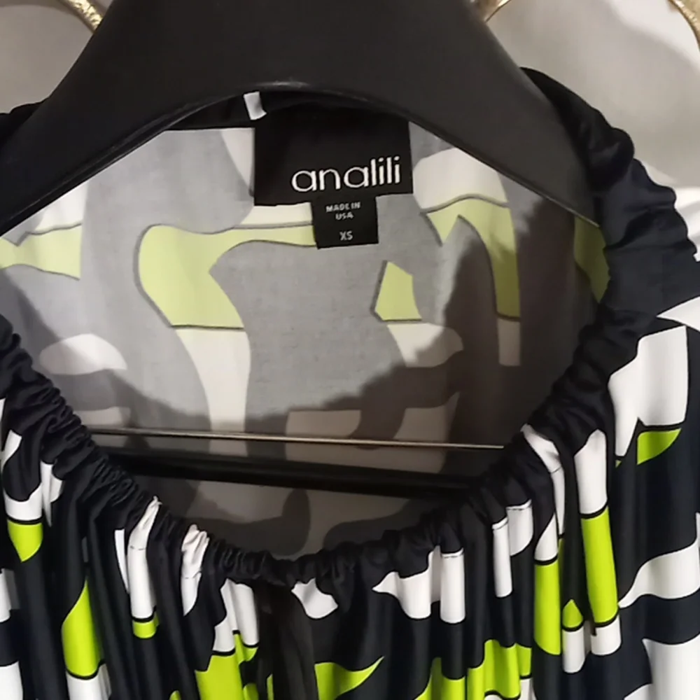 Analili Romper size xs color black white and green long sleeve size xs - Picture 2 of 6